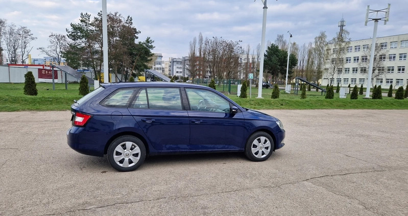 Skoda Fabia cena 33900 przebieg: 150000, rok produkcji 2018 z Bydgoszcz małe 154